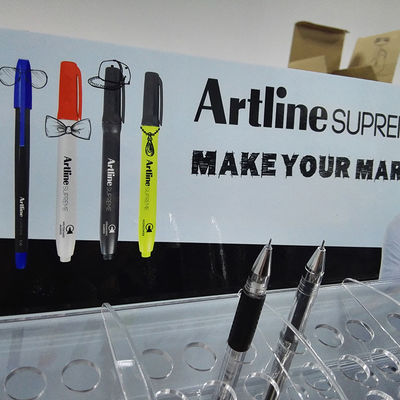 Tenedores de acrílico de encargo de la exhibición de Pen Display Stand Acrylic Pen para el personal de la compañía