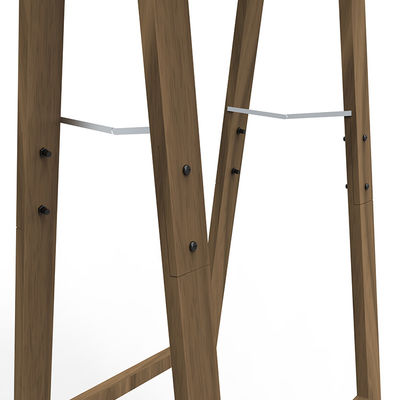 Los soportes de exhibición de madera de la tienda de la trenza exhiben el soporte de madera con los echadores para la tienda